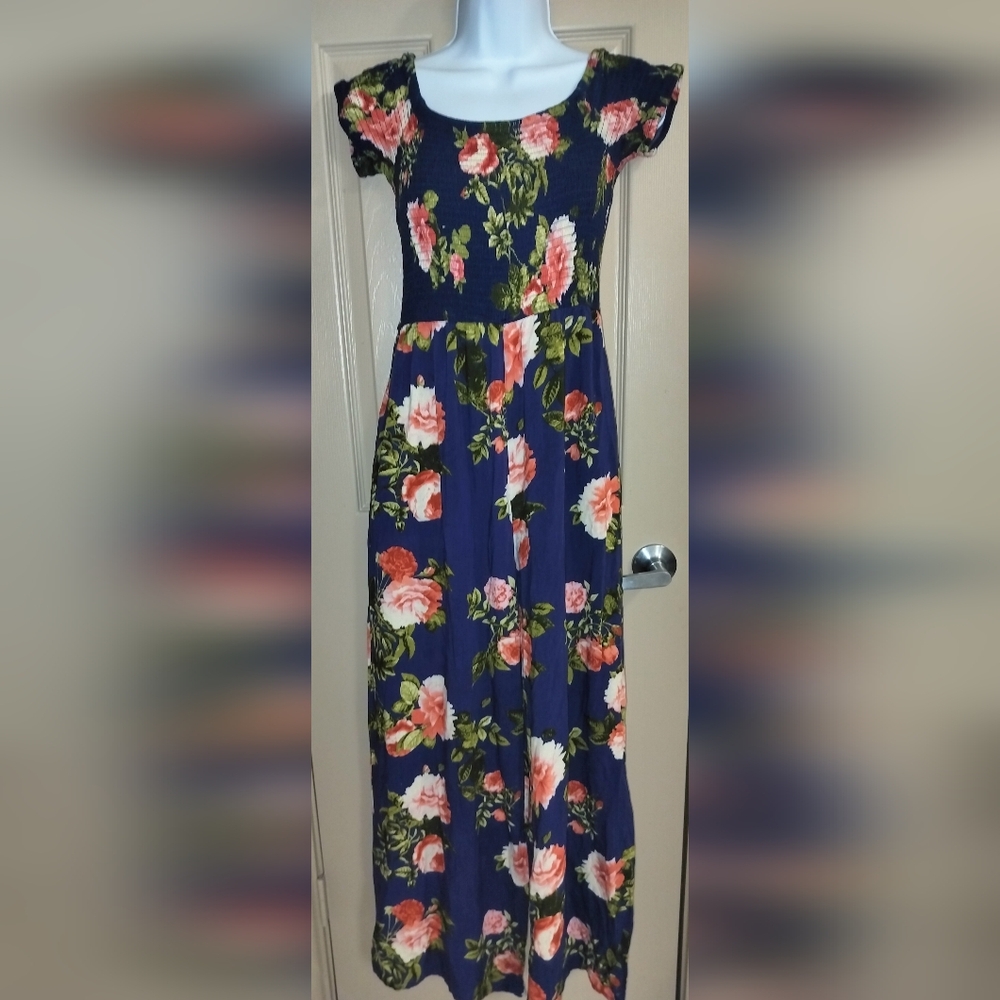Band Of Gypsies Navy Floral Jumpsuit Sz M